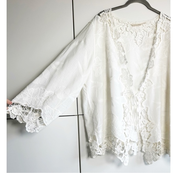 Soft Surroundings Rendezvous Topper Cardigan Ivory Lace Crochet Tie Front - Picture 3 of 8